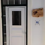 Casa 4p - House4people - Local Vendégház