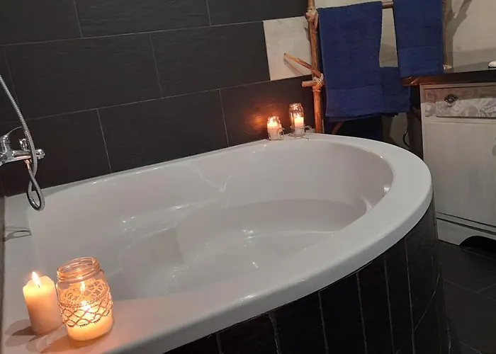 Casa 4p - House4people - Local Affittacamere Penacova